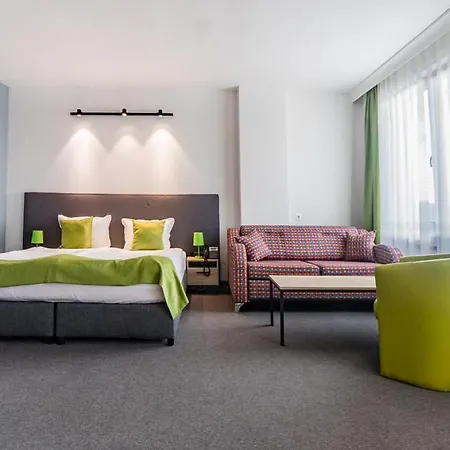 A&m With Free Parking