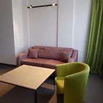 A&m With Free Parking 플로브디프