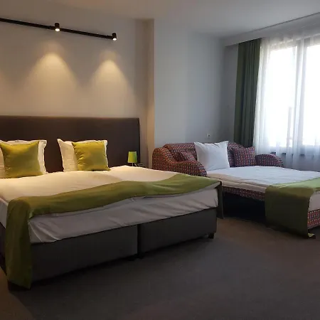 A&m With Free Parking