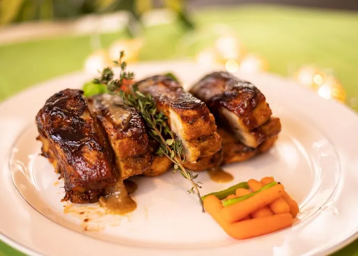 A&m With Free Parking 3*