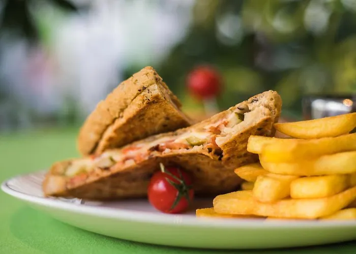 Хотел A&m With Free Parking