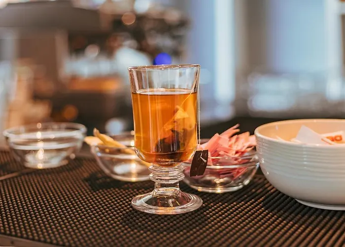 A&m With Free Parking 3*